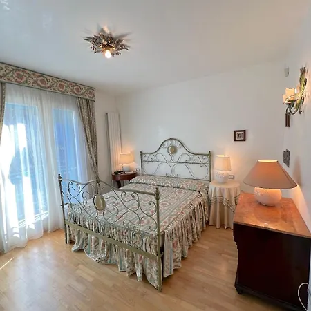Albachiara Villa